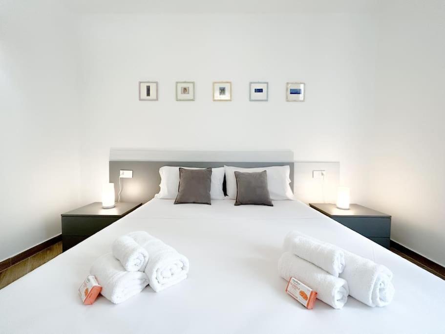 Lusso In Centro Storico - Wifi - Ac Apartment Савона Екстериор снимка